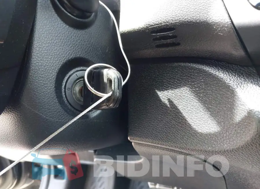 1HGCR2F56GA209542 Photo# 11