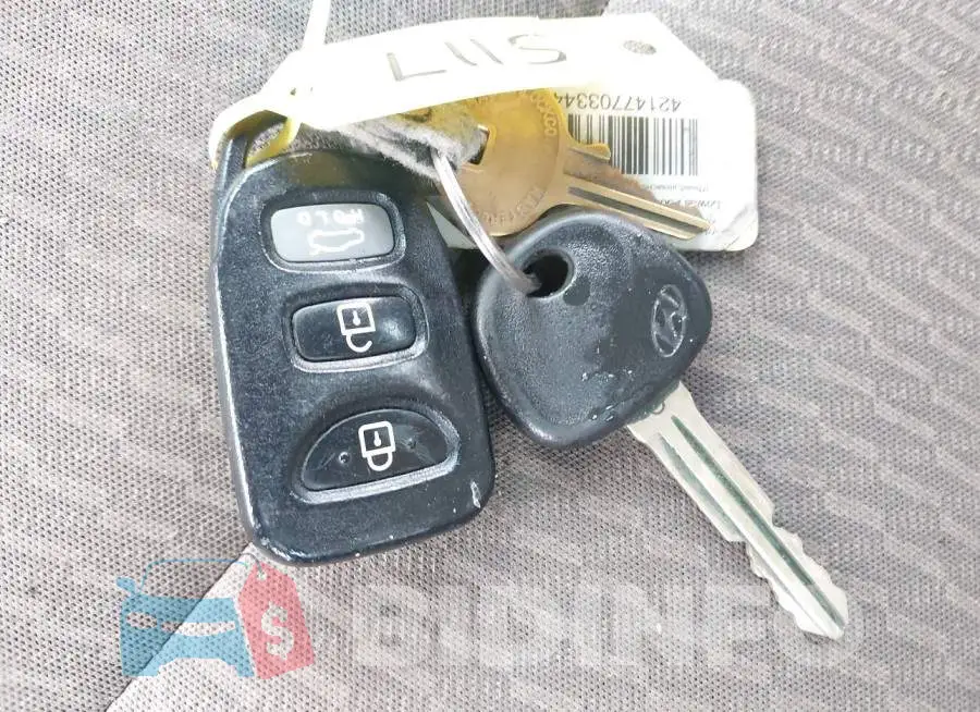 5NPDH4AE8GH670307 Photo# 11
