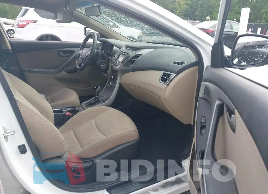 5NPDH4AE8GH670307 Photo# 5