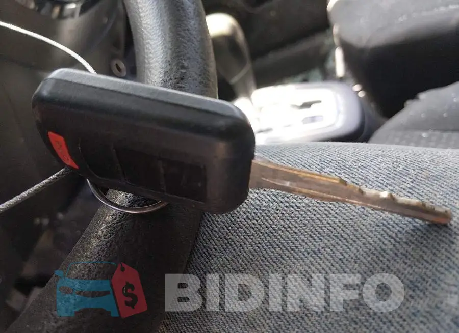 ML32F3FJ4LHF06497 Photo# 11
