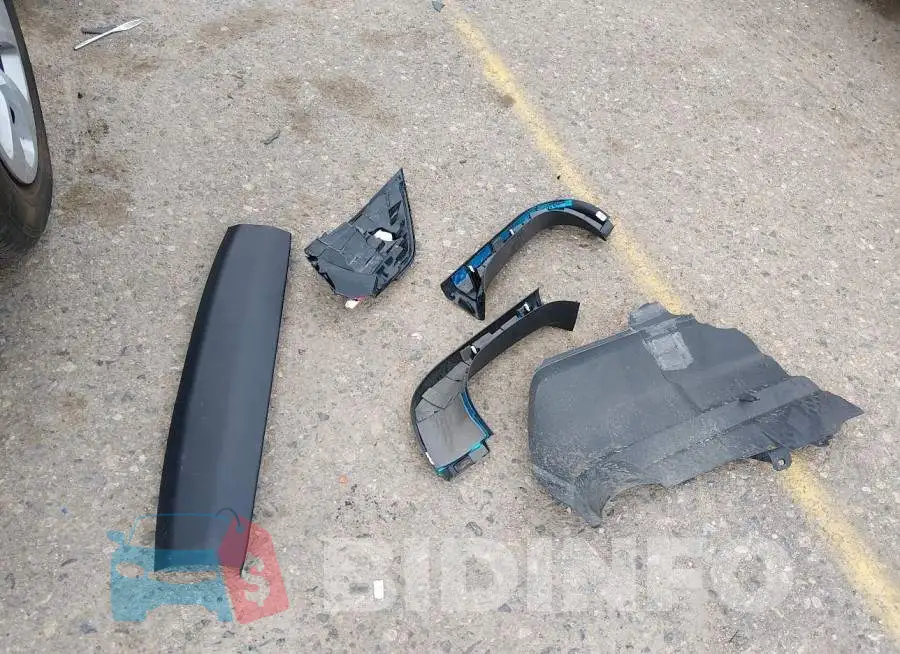 2T3F1RFV8RC446874 Photo# 12