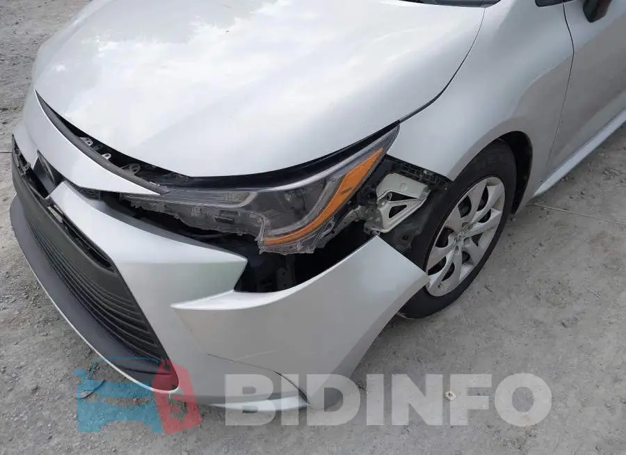 5YFB4MDE2RP173676 Photo# 17