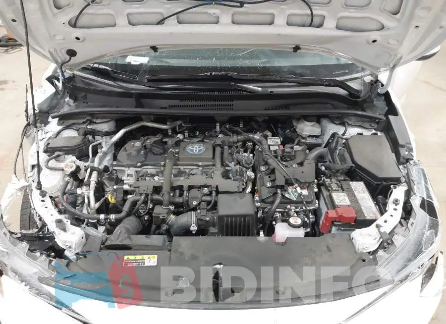 JTDBCMFE2R3050176 Photo# 10