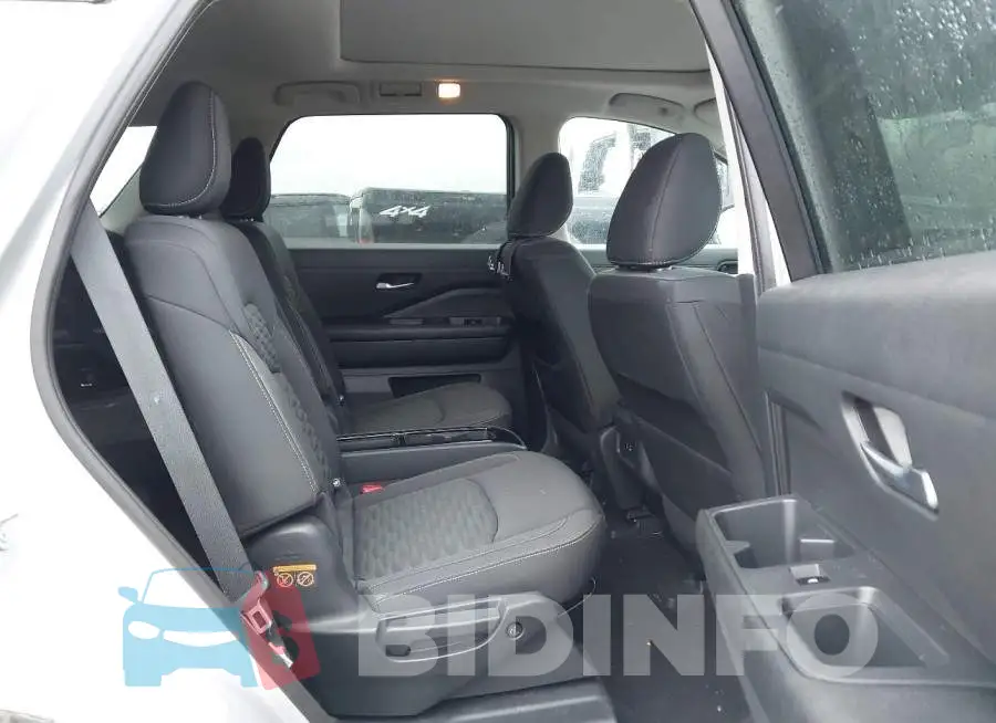 5N1DR3BD1NC207572 Photo# 8
