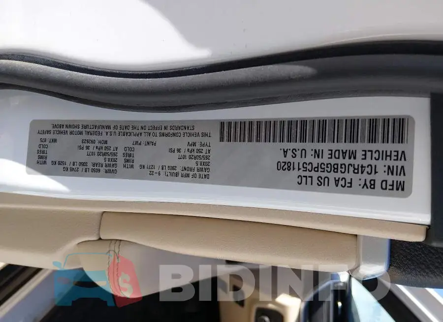 1C4RJGBG5PC511820 Photo# 9