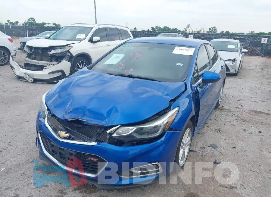 1G1BE5SM0J7184154 Photo# 2