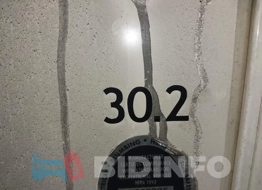 1F65F5DY0J0A05544 Photo# 13