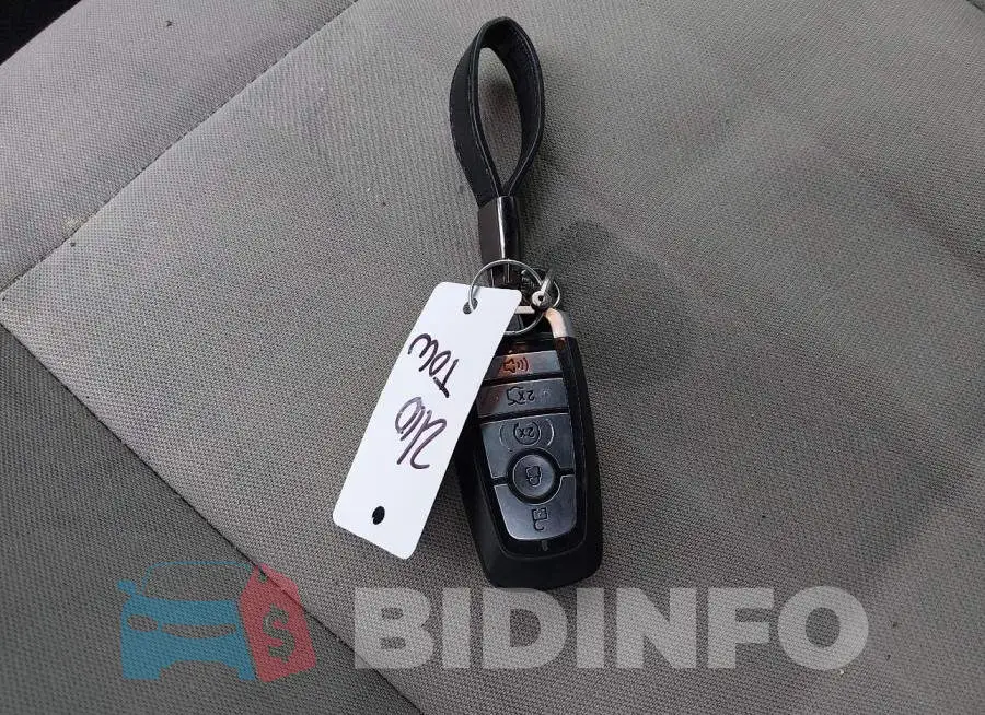 1FA6P8THXJ5177512 Photo# 11