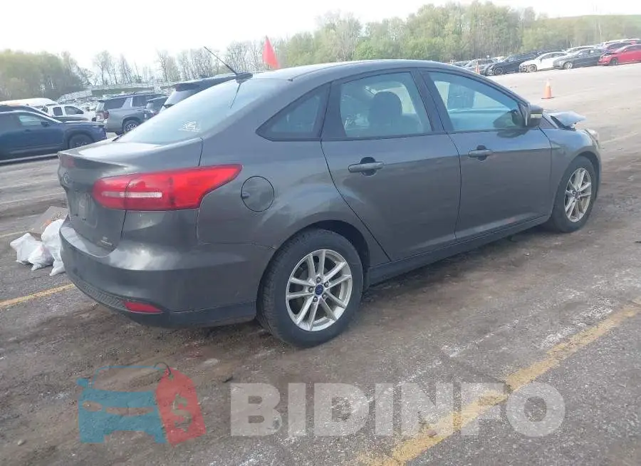 1FADP3F2XGL244504 Photo# 4