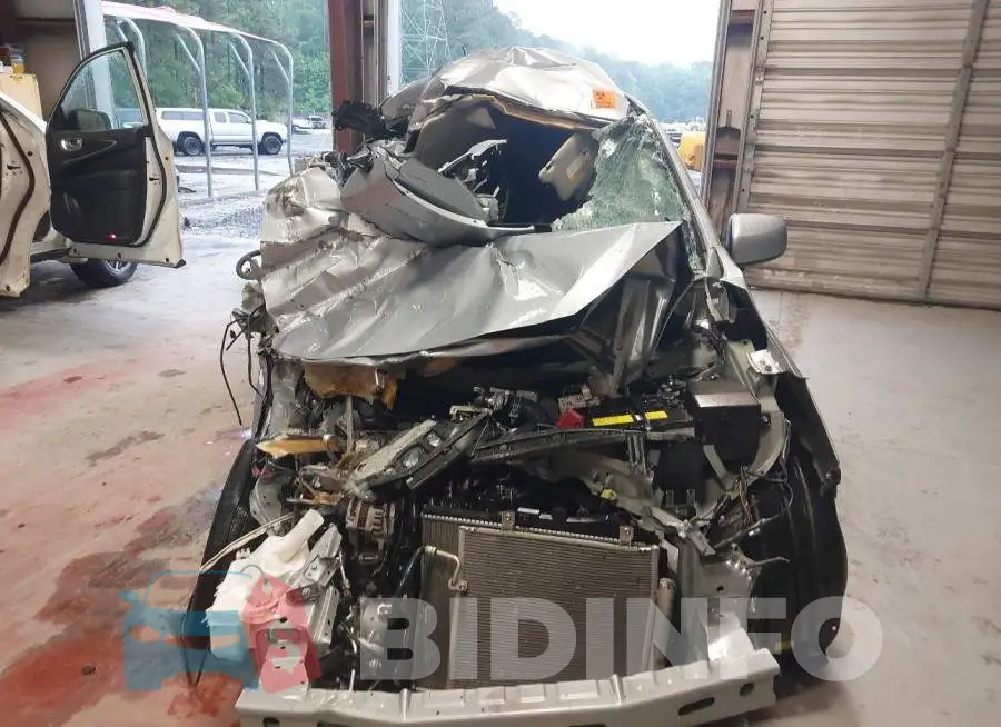 ML32FUFJ1RHF08982 Photo# 12