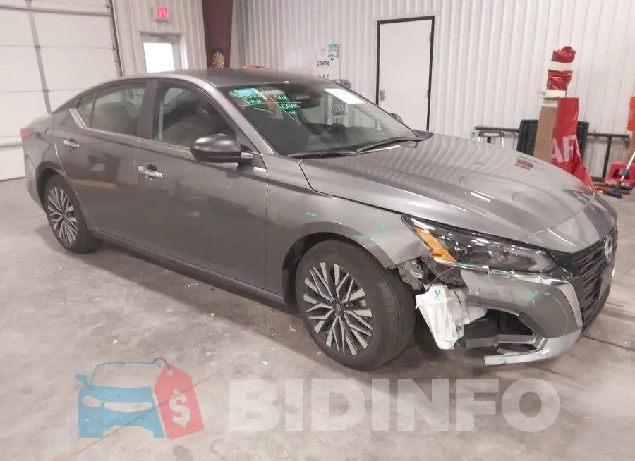 1N4BL4DV3SN389421 Photo# 1