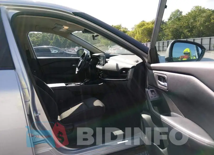 5N1BT3BA2RC730216 Photo# 5