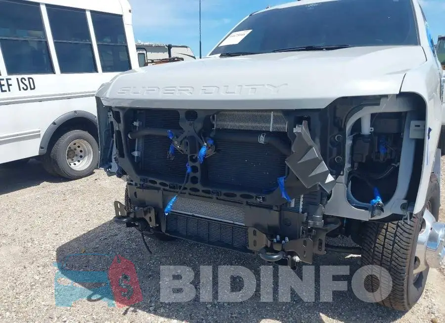 1FT8W3DM2TEC53814 Photo# 13