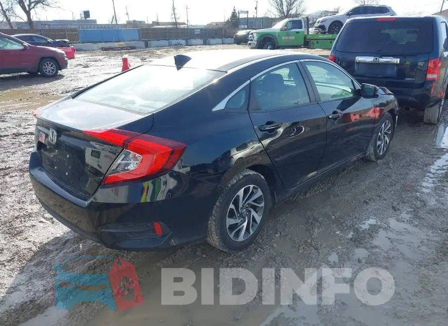 19XFC2F73HE043798 Photo# 4