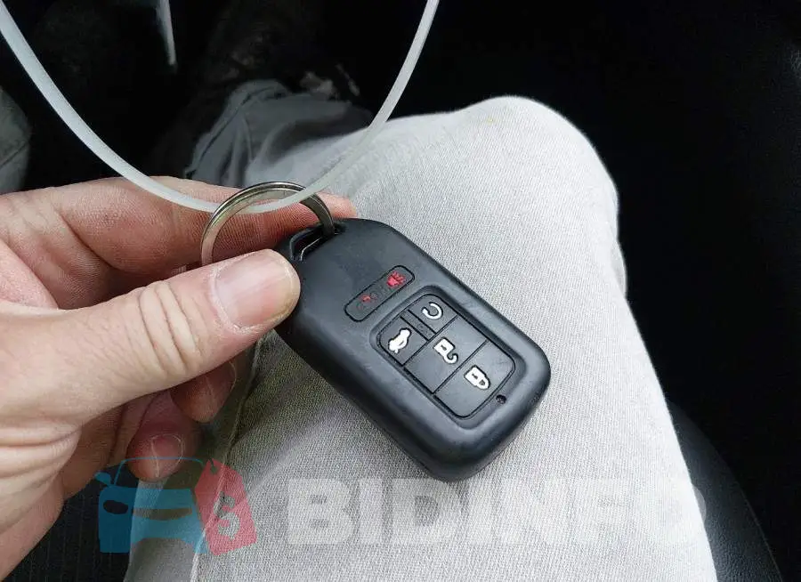 1HGCV2F3XNA011294 Photo# 11