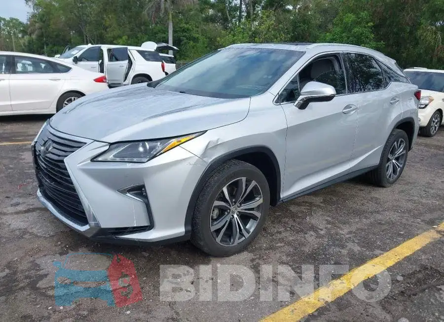 2T2ZZMCA4HC080733 Photo# 2
