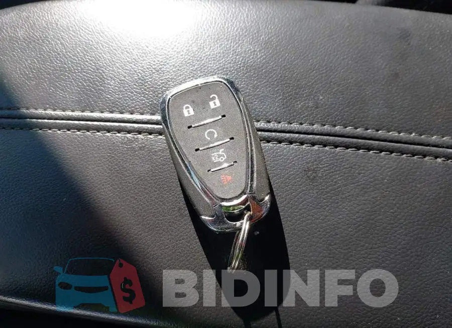1G1ZD5ST8NF171026 Photo# 11