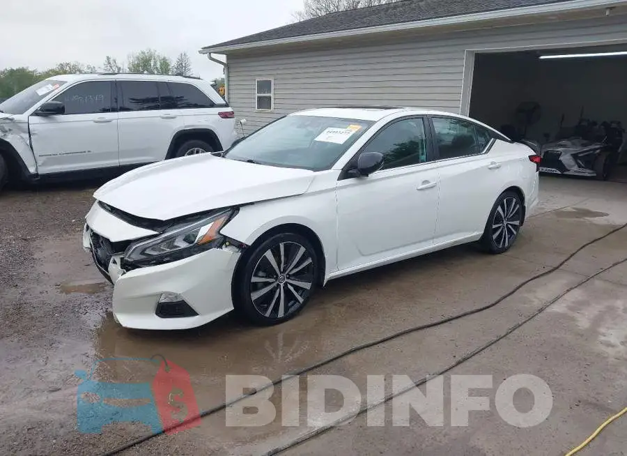 1N4BL4CV4MN413231 Photo# 2