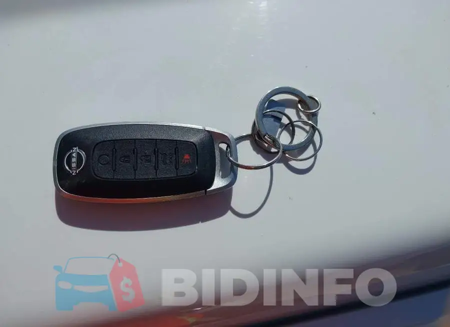 5N1DR3CCXPC260523 Photo# 11