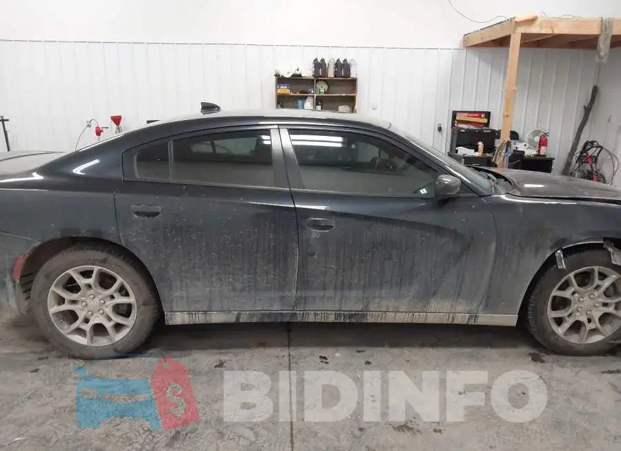 2C3CDXJG1GH206542 Photo# 13