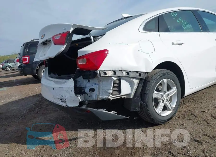 1G1ZD5ST2RF132888 Photo# 6