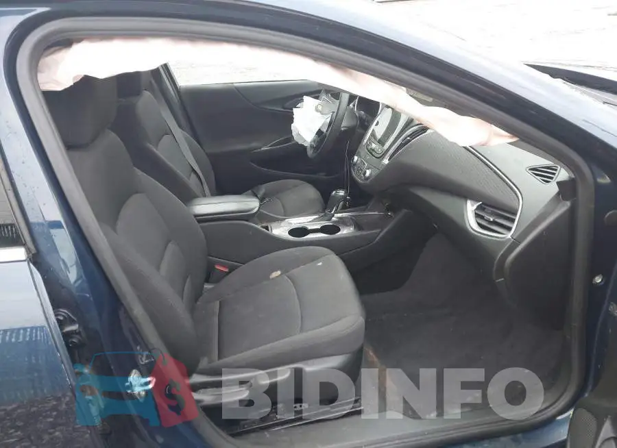 1G1ZD5ST4LF002845 Photo# 5
