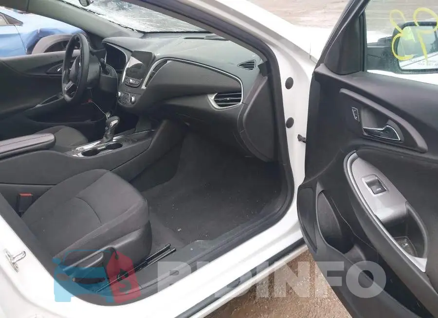 1G1ZD5ST7RF146897 Photo# 5