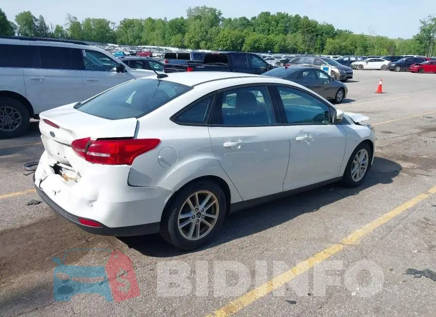 1FADP3F21GL294806 Photo# 4