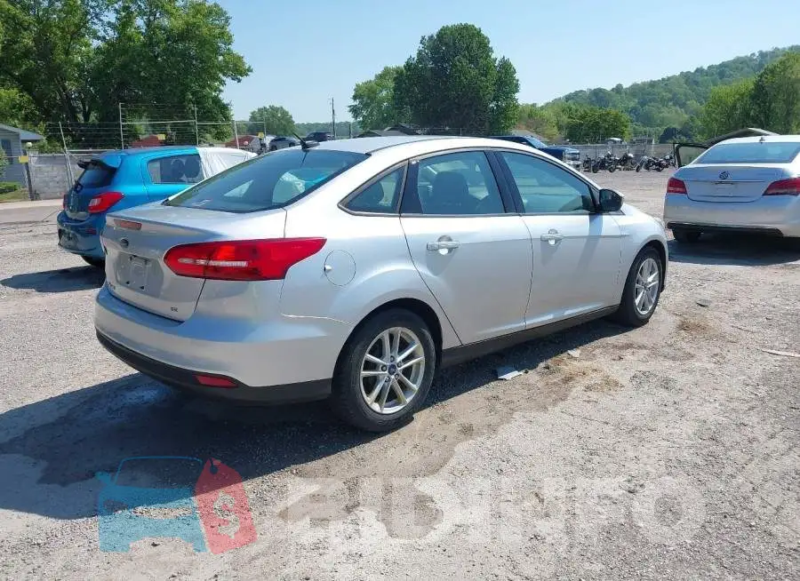 1FADP3F27JL251675 Photo# 4