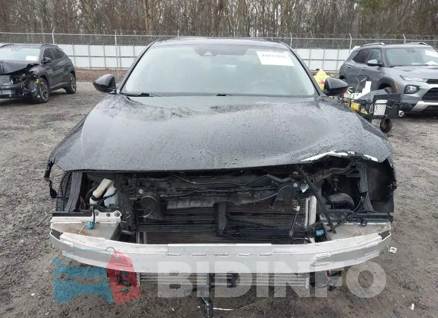 1HGCV1F46KA028687 Photo# 13