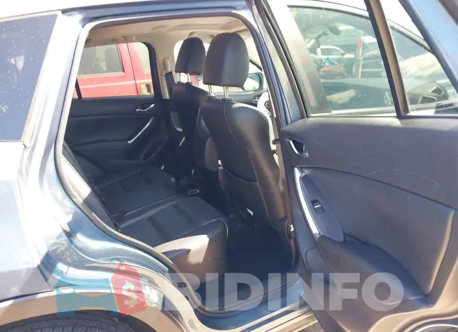JM3KE4DY4G0789062 Photo# 8