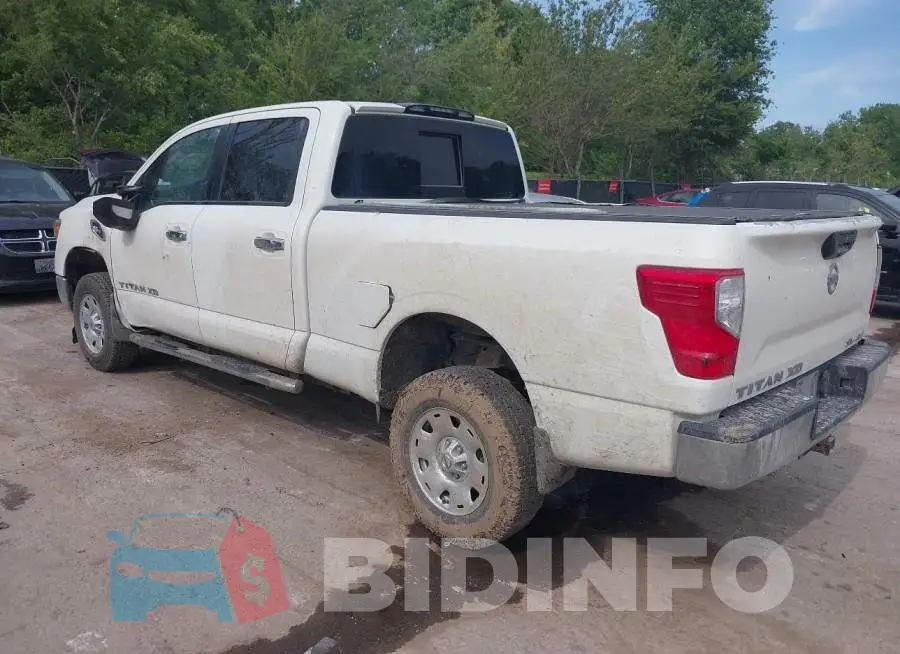 1N6AA1F32JN527743 Photo# 3