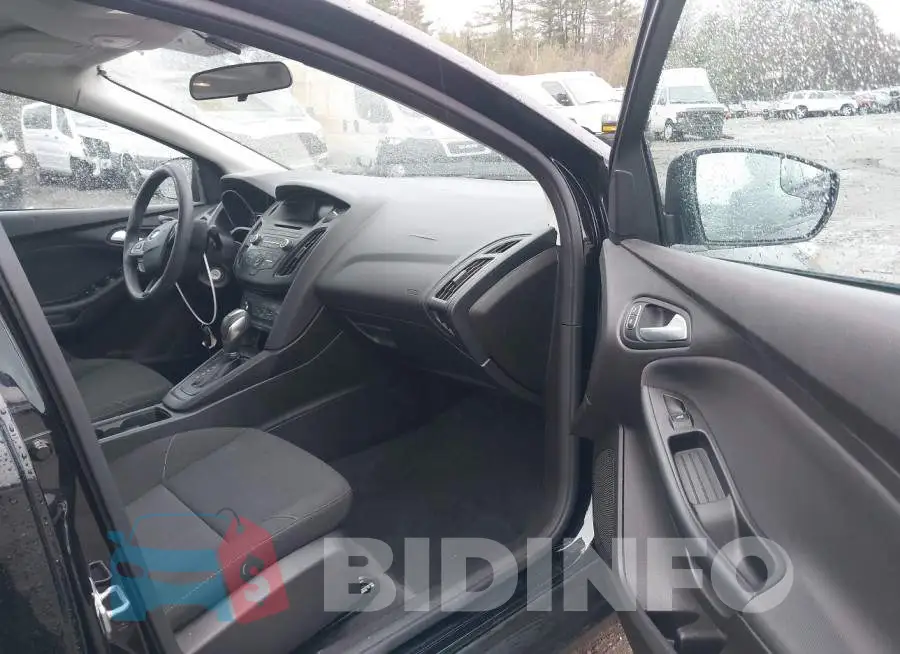 1FADP3F29GL256403 Photo# 5