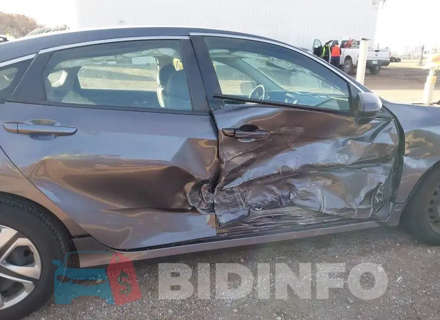 19XFC2F55HE007349 Photo# 6