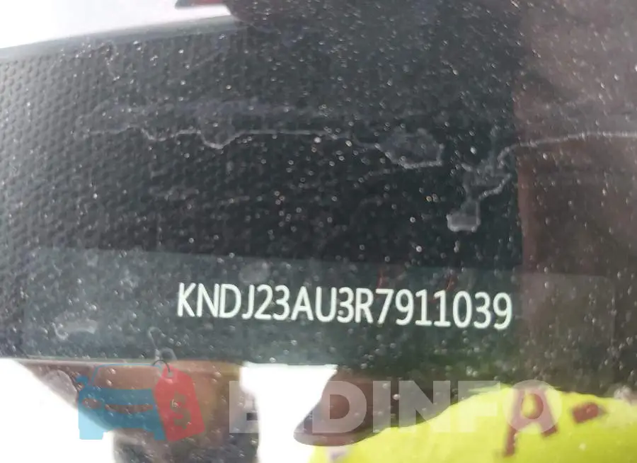 KNDJ23AU3R7911039 Photo# 9