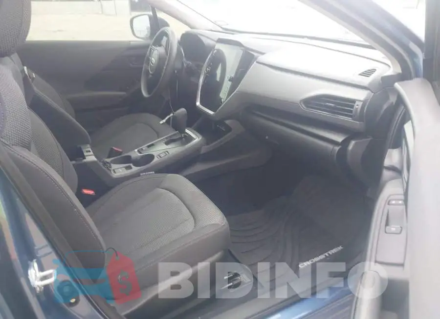 JF2GUADC4RH378173 Photo# 5