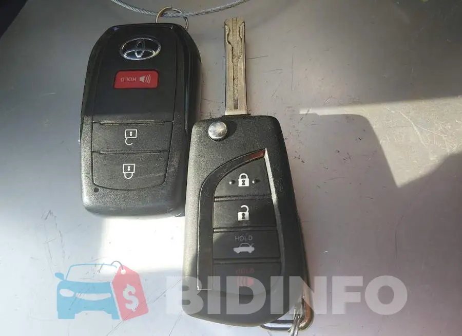 5YFB4MDE8RP186920 Photo# 11