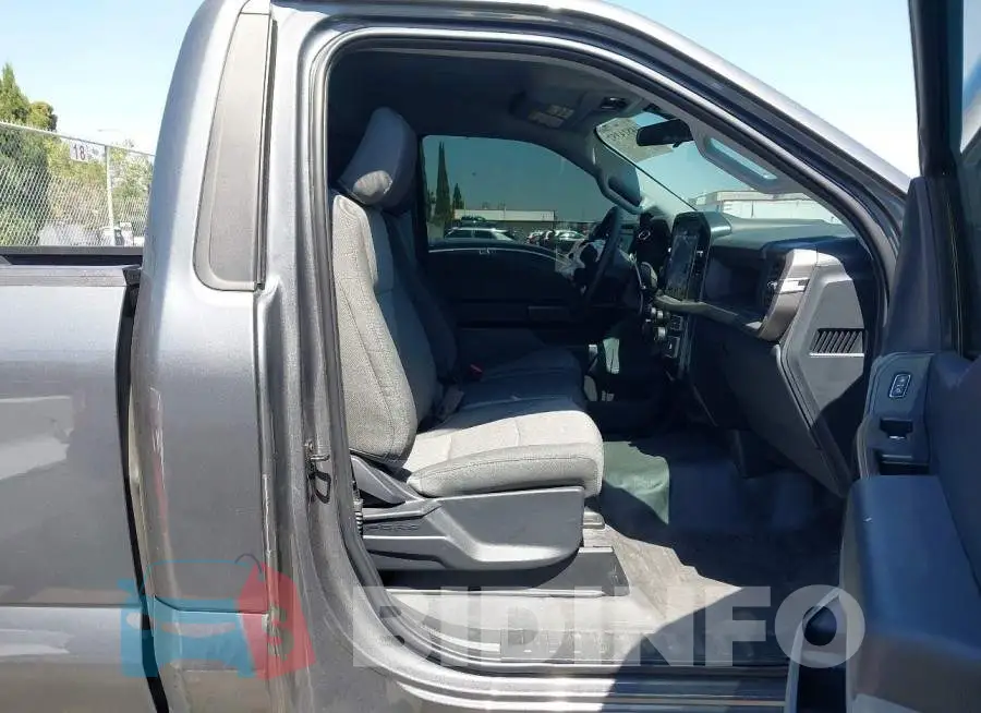 1FTMF1L50SKD16633 Photo# 5