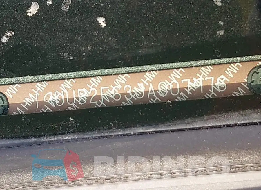 19UUB2F63JA007976 Photo# 17