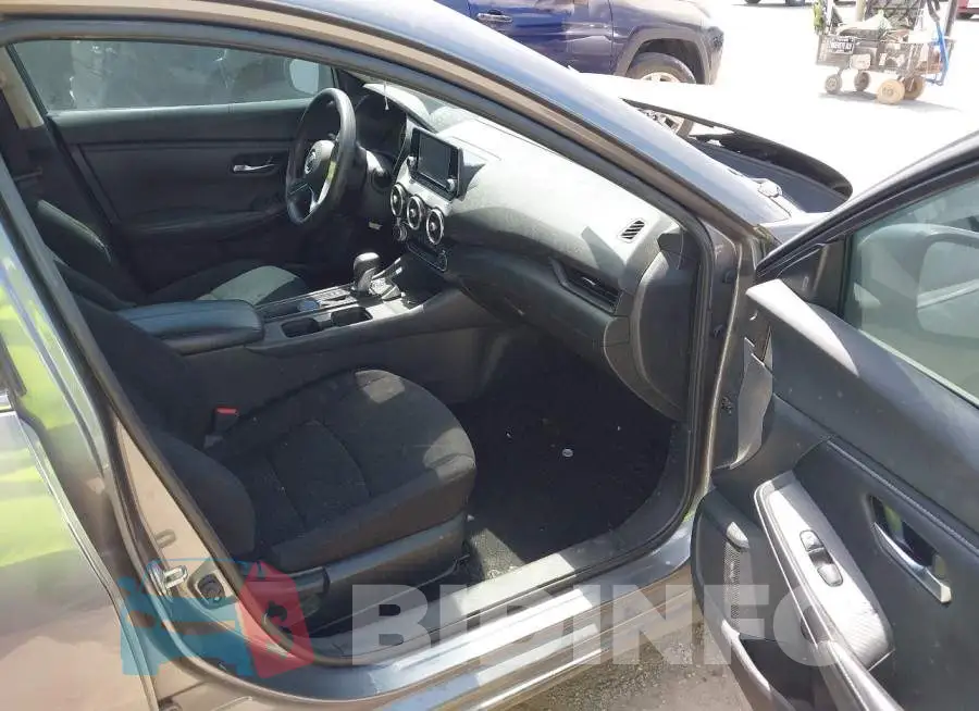 3N1AB8BV2NY240494 Photo# 5
