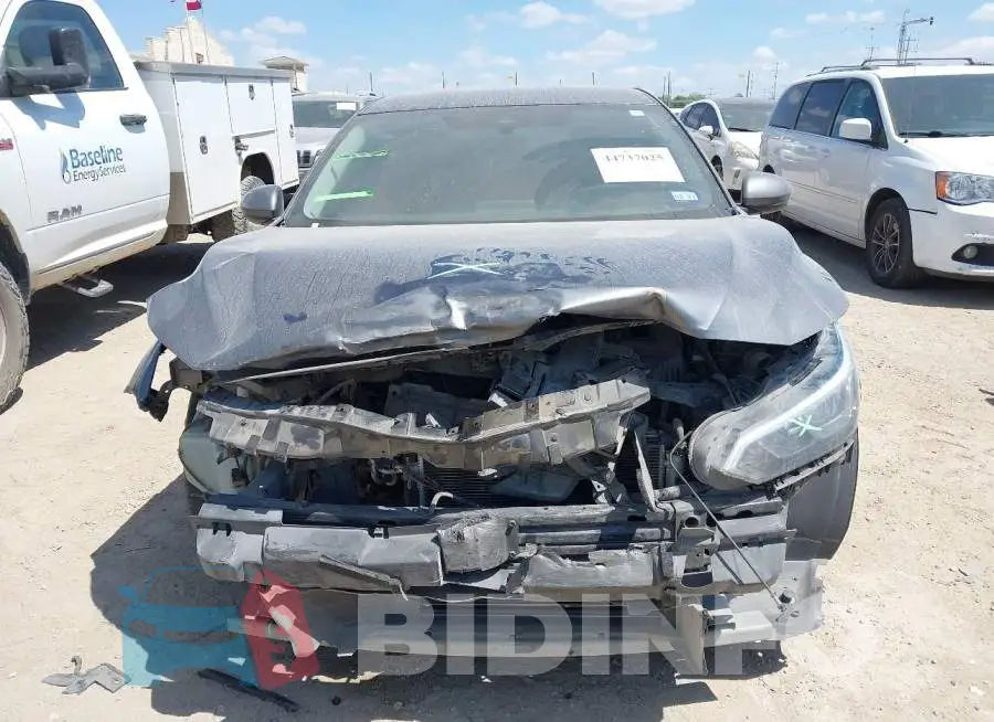 3N1AB8BV2NY240494 Photo# 13