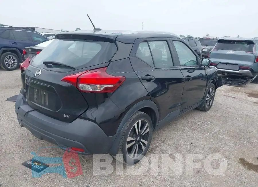 3N1CP5CU1KL562874 Photo# 4