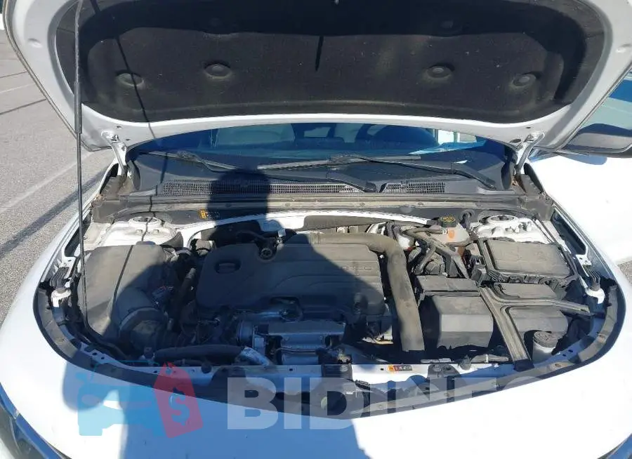 1G1ZC5ST5LF152188 Photo# 10