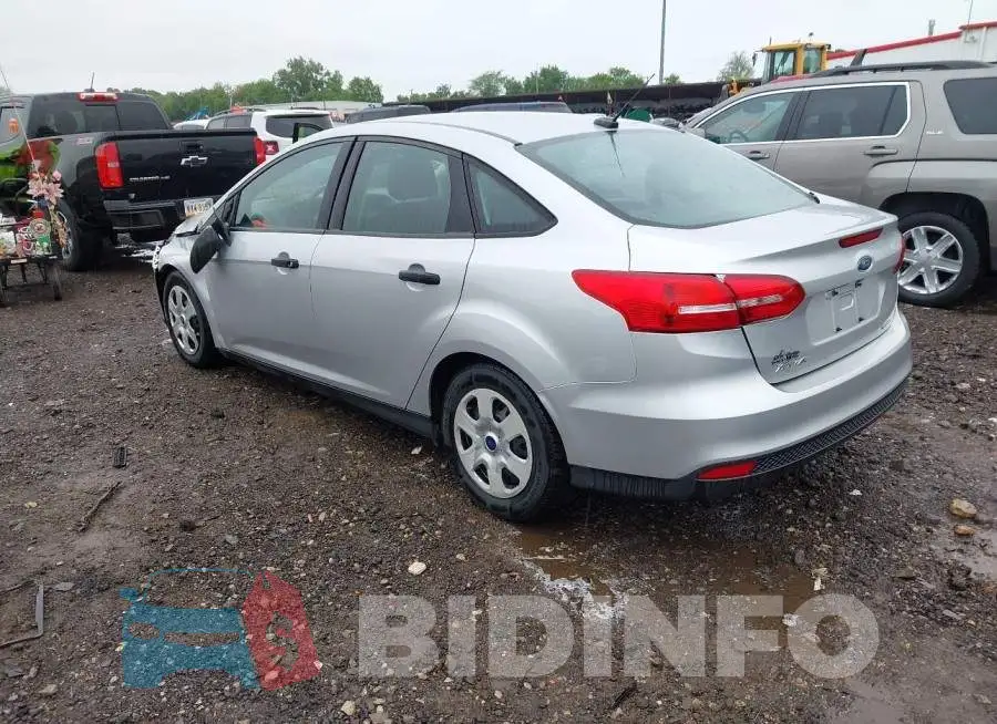 1FADP3E27GL378324 Photo# 3