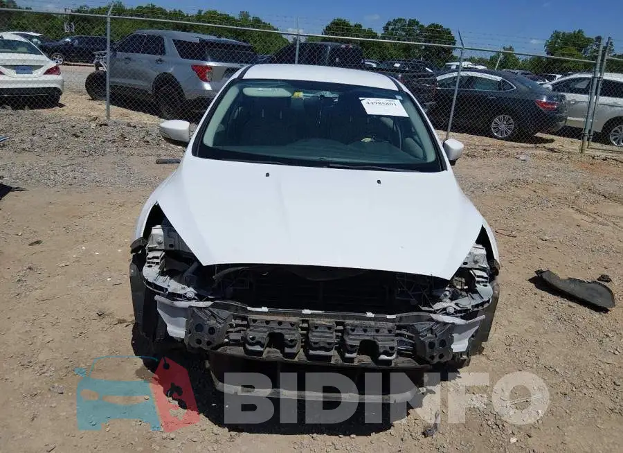 1FADP3F27GL350182 Photo# 12