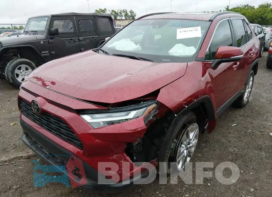 2T3A1RFV8RW481553 Photo# 6