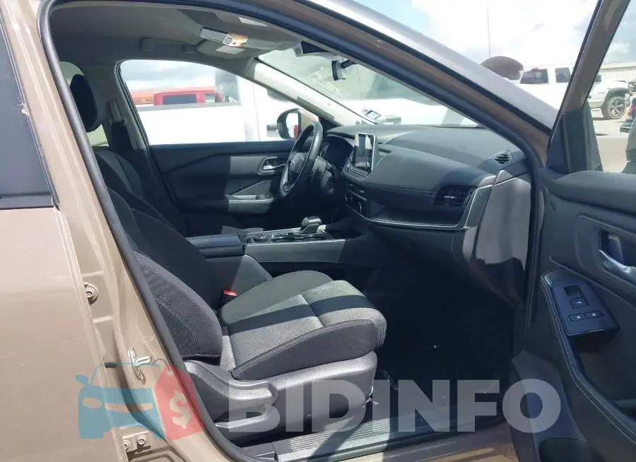 JN8BT3BB9SW158521 Photo# 5