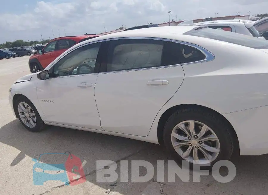 1G1ZD5ST0SF147220 Photo# 14