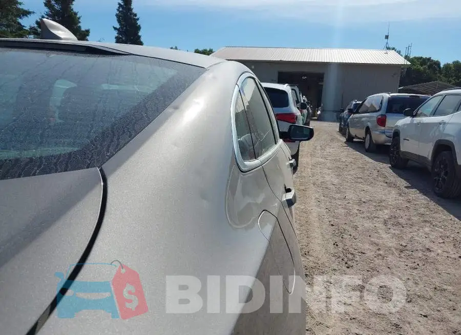 1G1ZD5ST2RF221201 Photo# 6