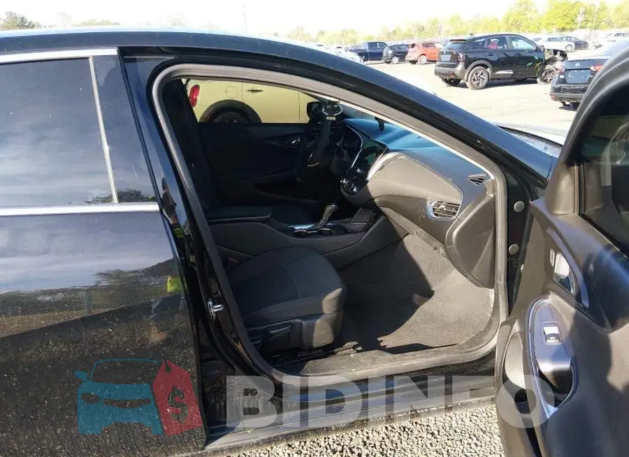 1G1ZD5ST6LF078678 Photo# 5